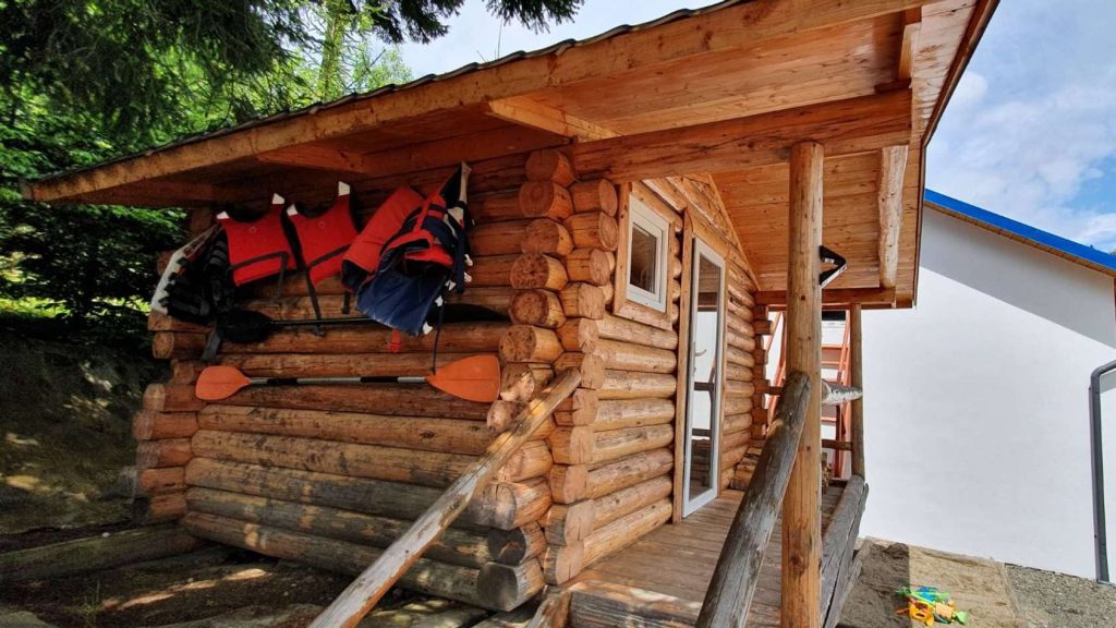 Размещение в Lacul colibita