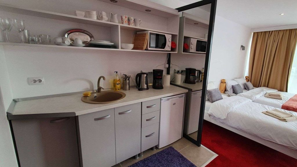 Unterkunft am Colibita-See, Apuseni-Gebirge