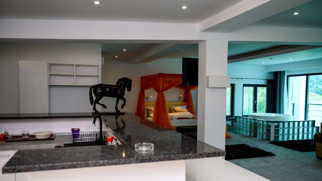 Современное жилье Casa Eden Hut