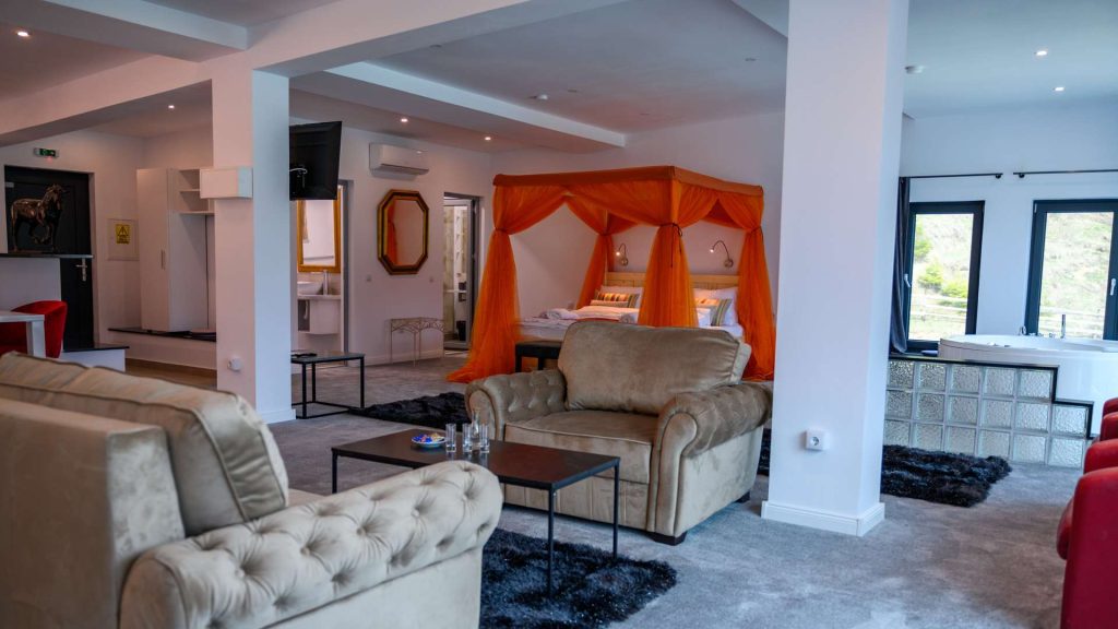 Дом Эдем Колибита