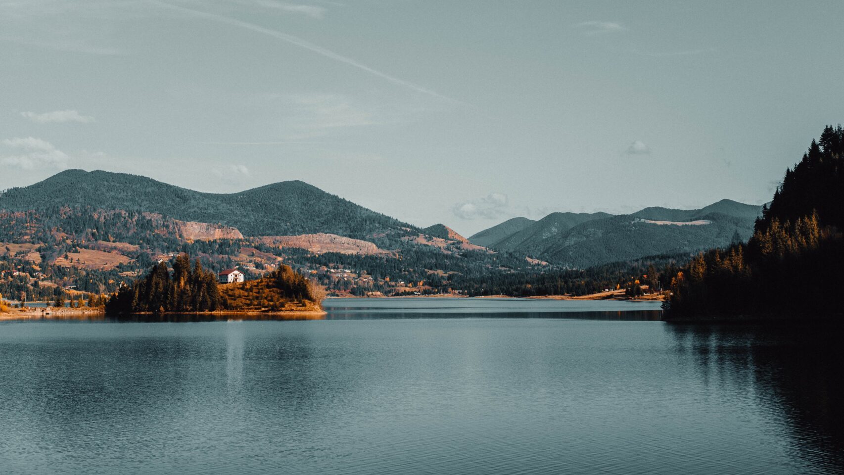 beni pater zwPPuSut4o unsplash