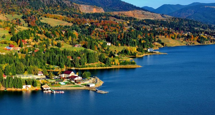 weekend romantic in romania, 
colibita, colibita marea de la munte, weekend la munte, relaxare la munte, colibita activitati