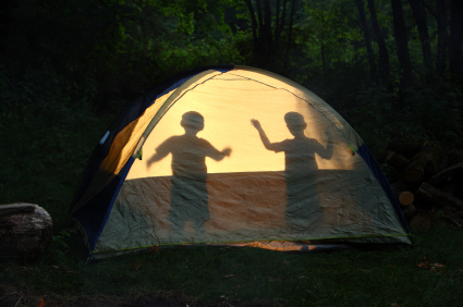 camping, locuri de campare, echipament camping, caqmping cu cortul, camping copii, camping cu rulota, camping cu copii