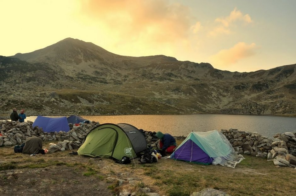 locuri de camping,camping,camping corturi,echipament camping,lista necesar camping