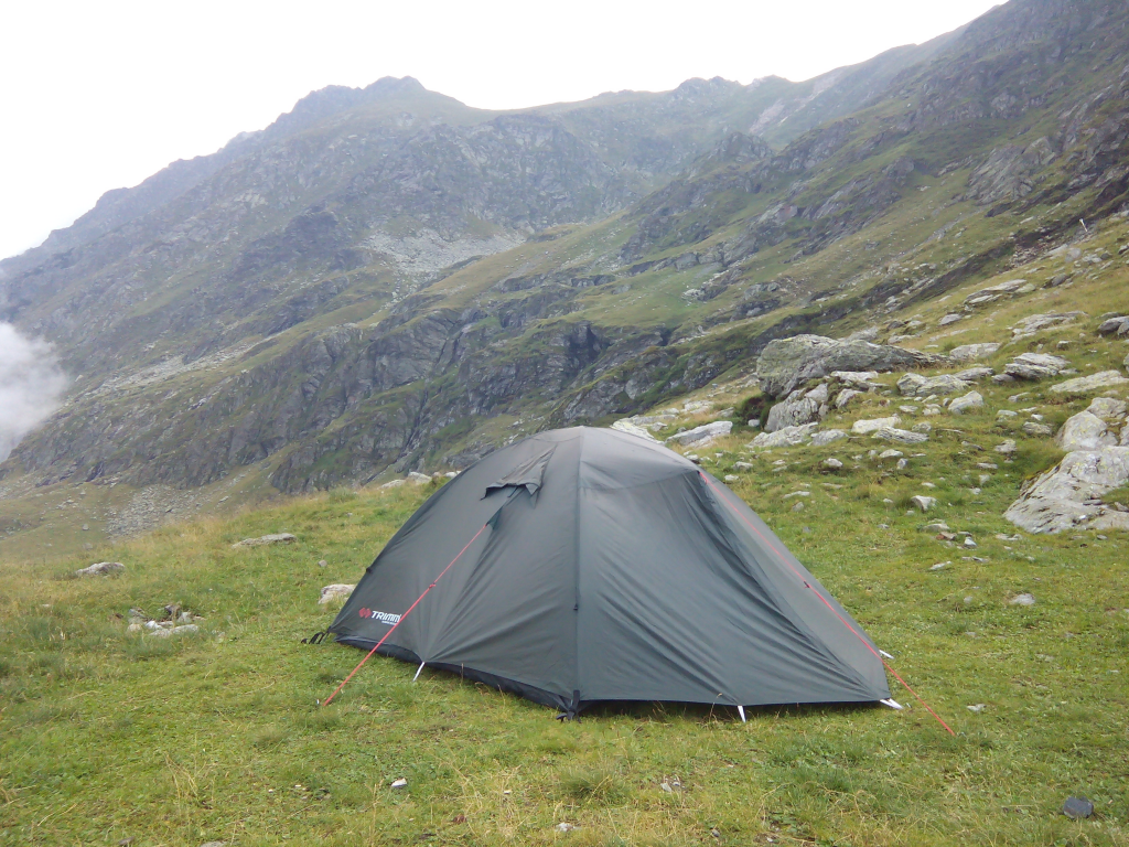 locuri de camping,camping,camping corturi,echipament camping,lista necesar camping